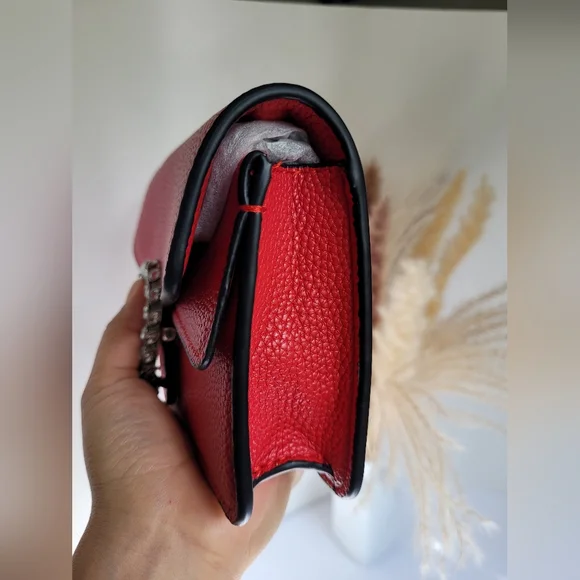 Red mini crossbody bag - Picture 5 of 17